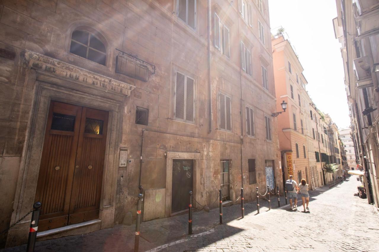 Holiday Apartment Bernini Near The Trevi Fountain - 4 Bedroom Roma Exterior foto